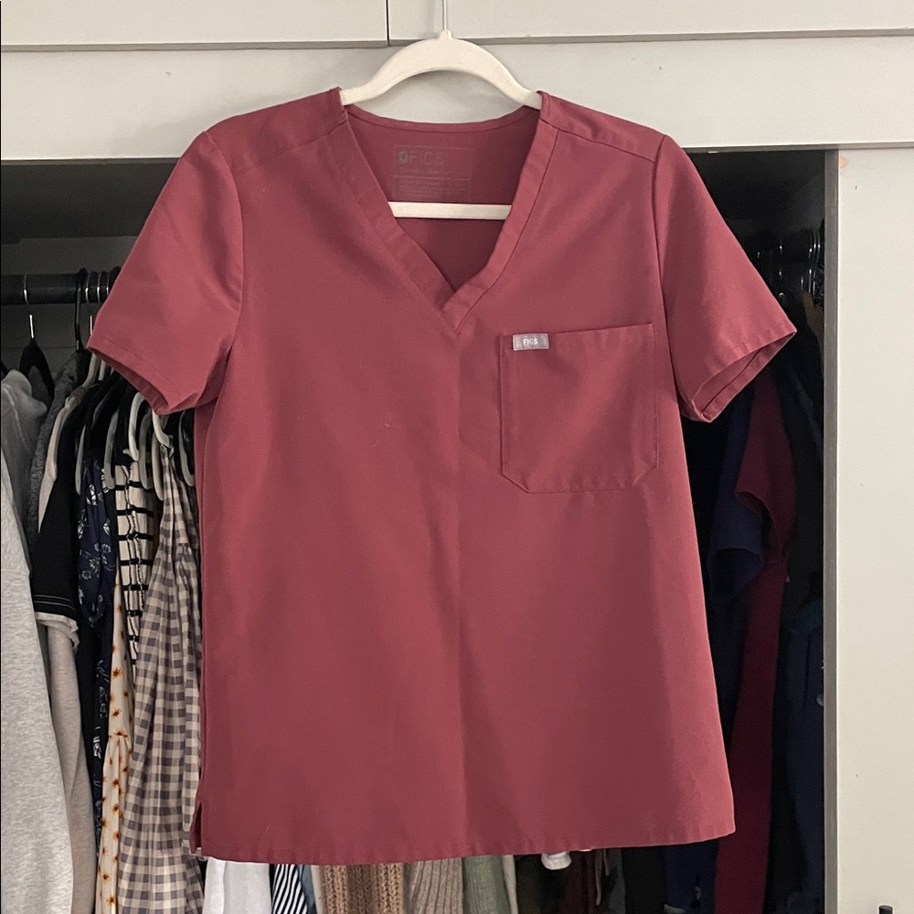 Figs Catarina Scrub Top - Dark Cherry